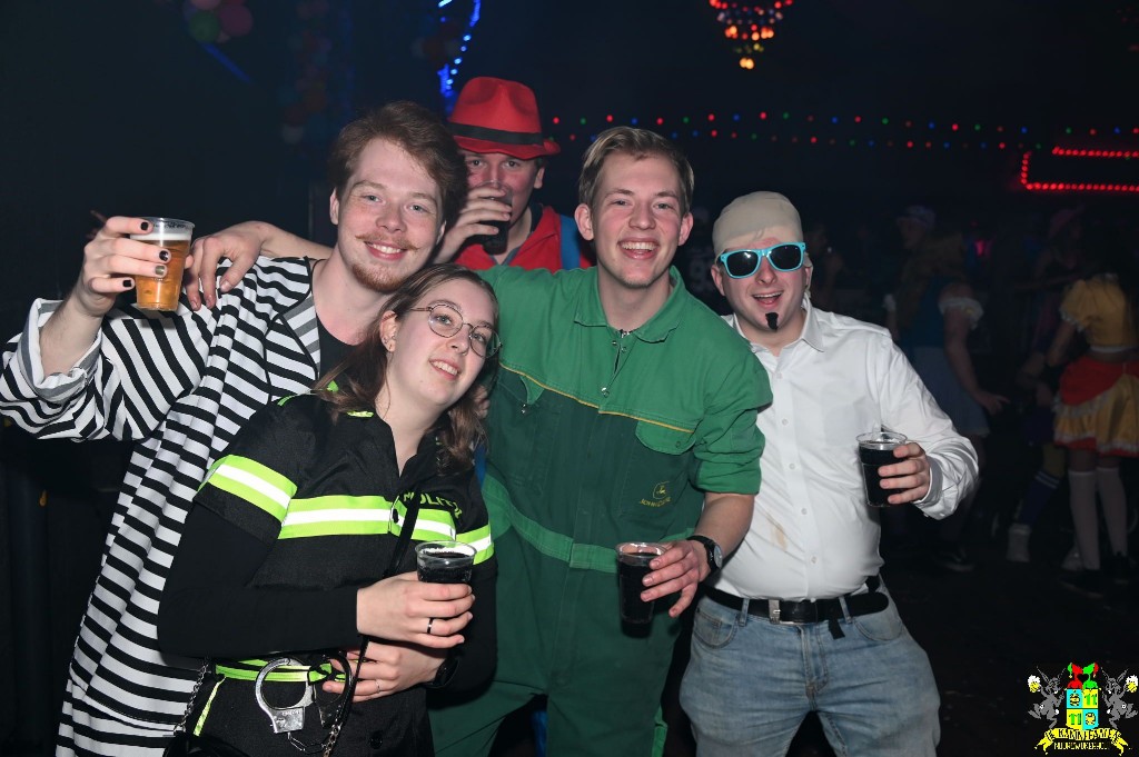 ../Images/Zaterdagavond carnaval 2025 049.jpg